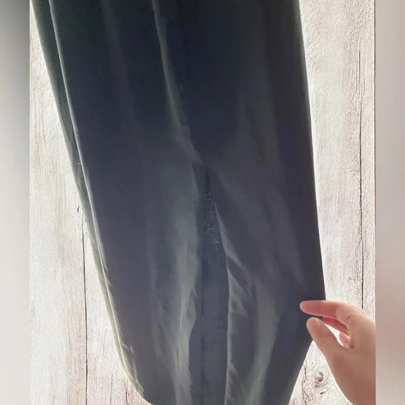 Sean Collection Black Full-Length Formal Dress - Size Medium (C6) - Picture 2 of 11